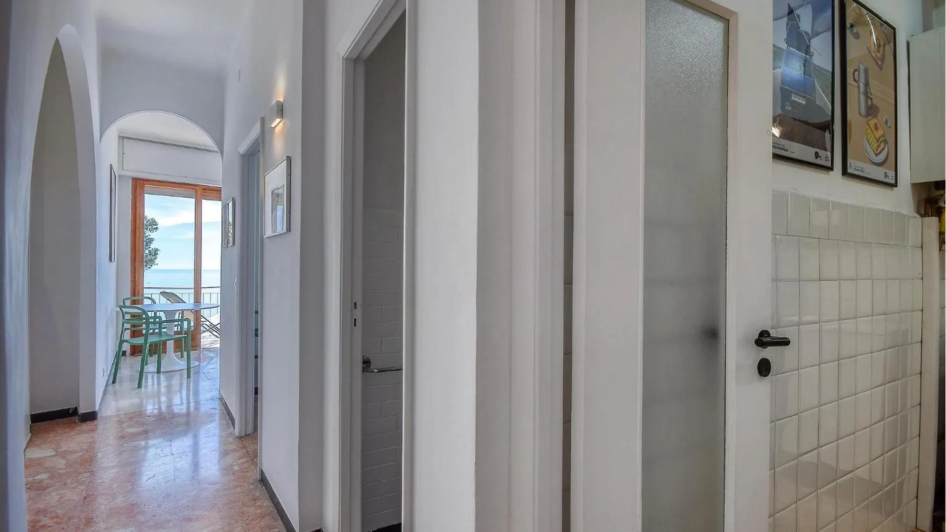 Cozy Apartment In Chiavari With Kitchen Italy